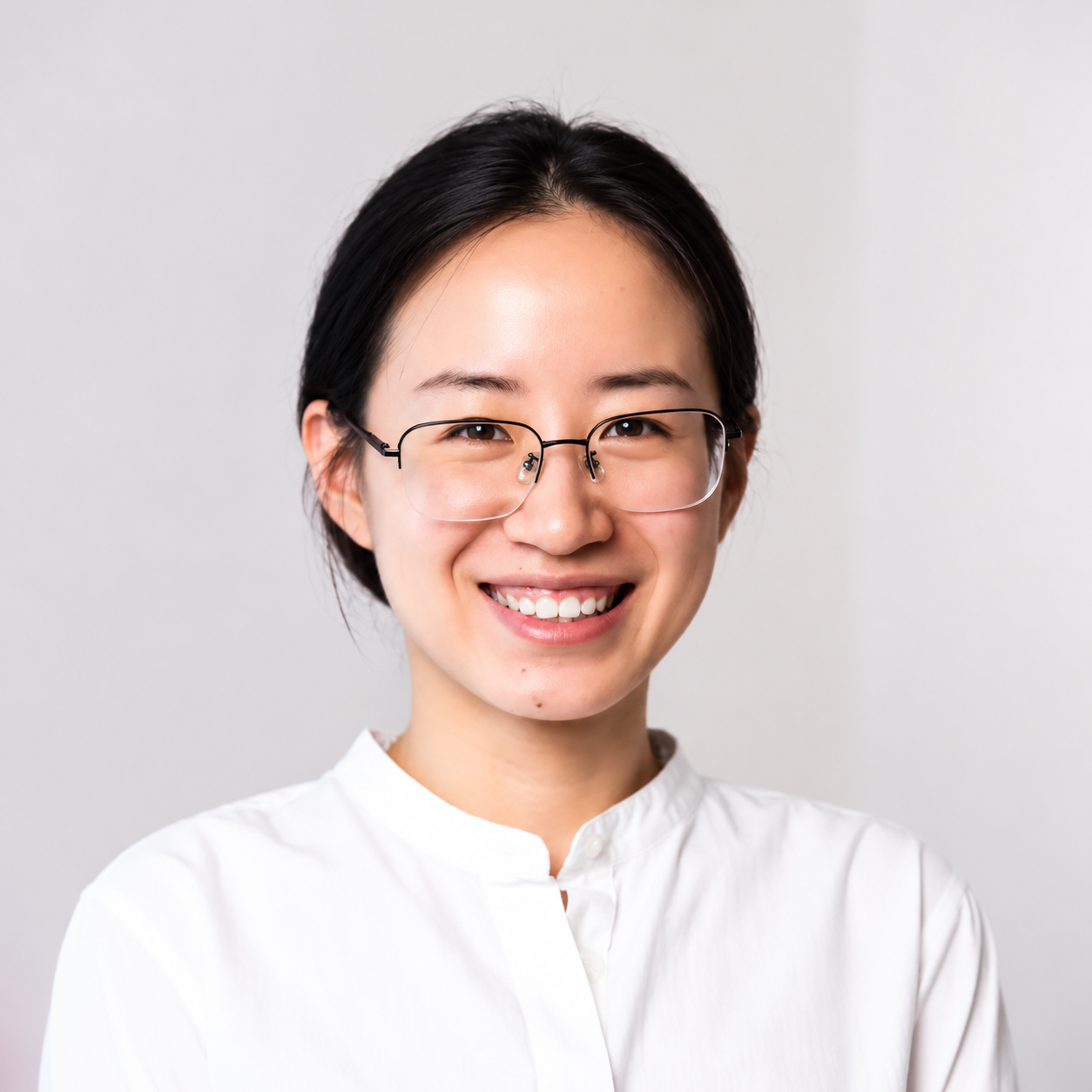 Zhijing Wu – Praxismanagerin und Patientenbetreuung